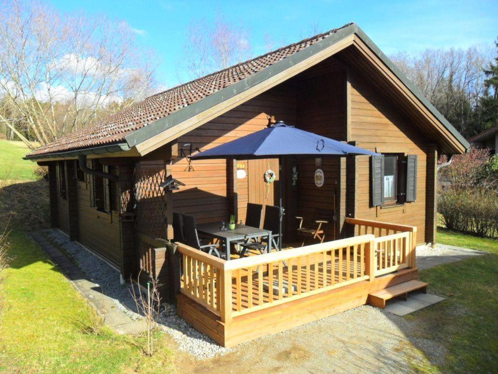 Komfortables Ferienblockhaus Nr. 27 -56 qm- bis 4 Personen Viechtach Jägerpark Exterior foto